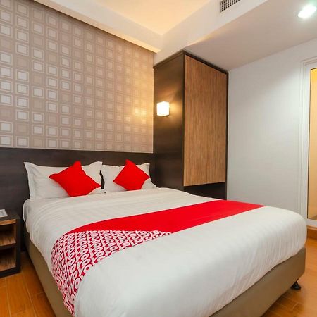 Oyo 1164 Hotel 906 Kota Laksamana Melaka Zewnętrze zdjęcie