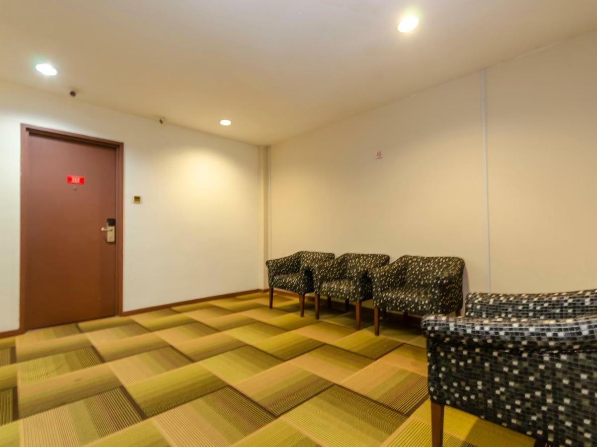 Oyo 1164 Hotel 906 Kota Laksamana Melaka Zewnętrze zdjęcie